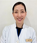 歯科医師の松井希和です。